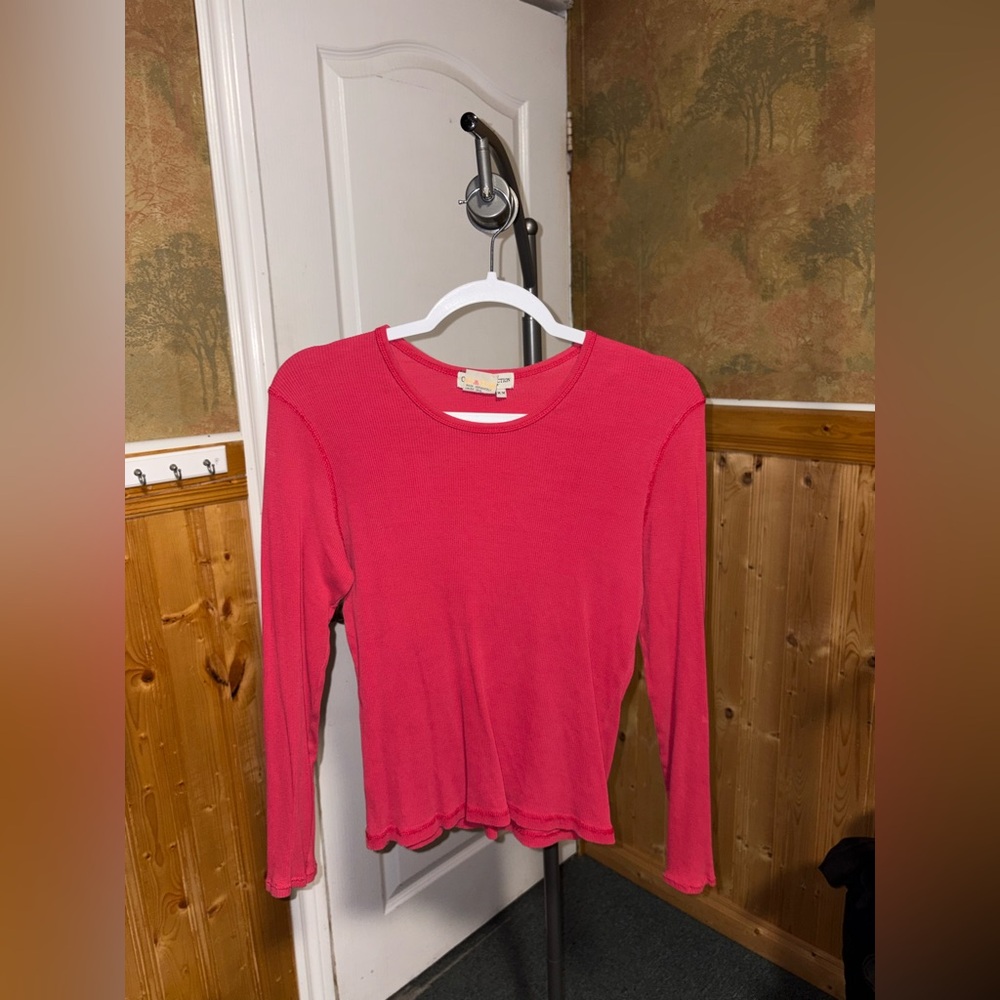 Casual Connection | Red Ribbed Longsleeve